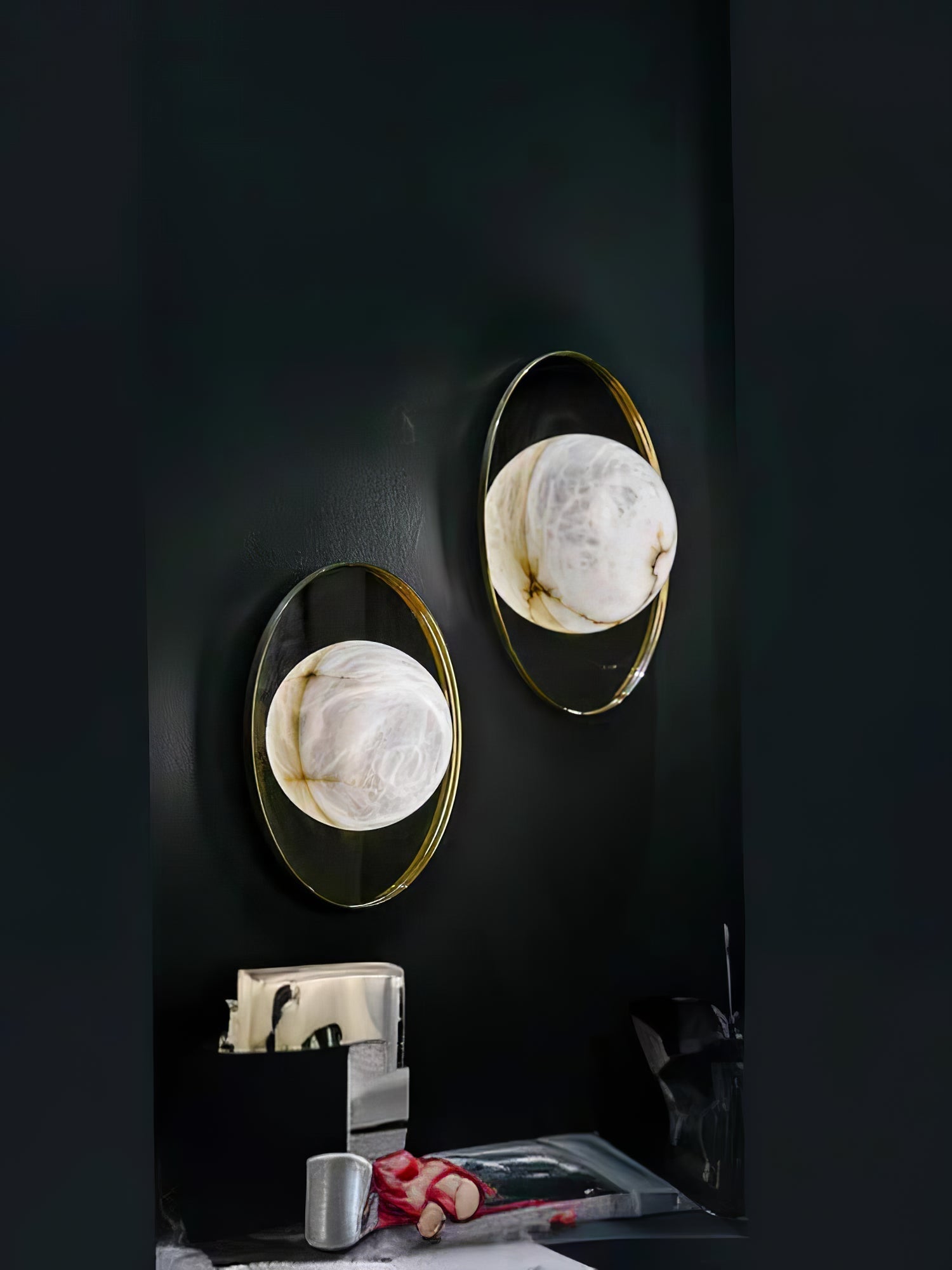 Lyra Modern Alabaster Wall Light
