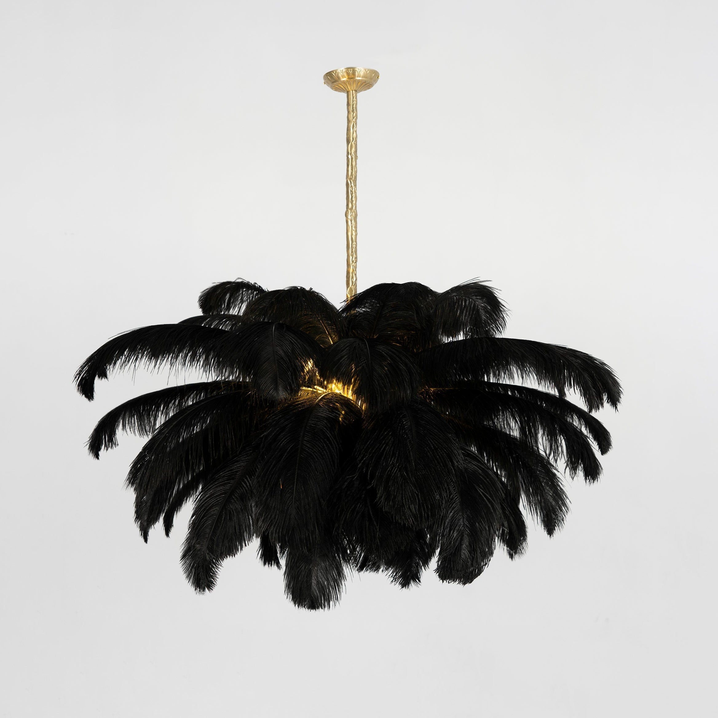 Lustra Chandelier Ostrich Feather Large Brass Stem