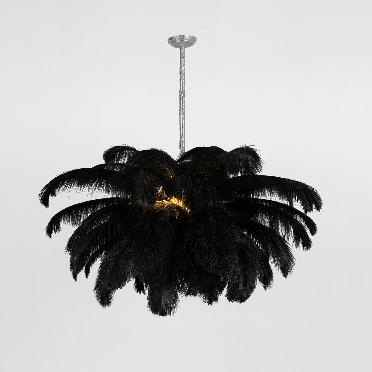 Lustra Chandelier Ostrich Feather Large Brass Stem