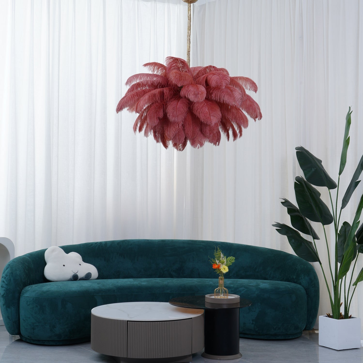 Lustra Chandelier Ostrich Feather Large Brass Stem