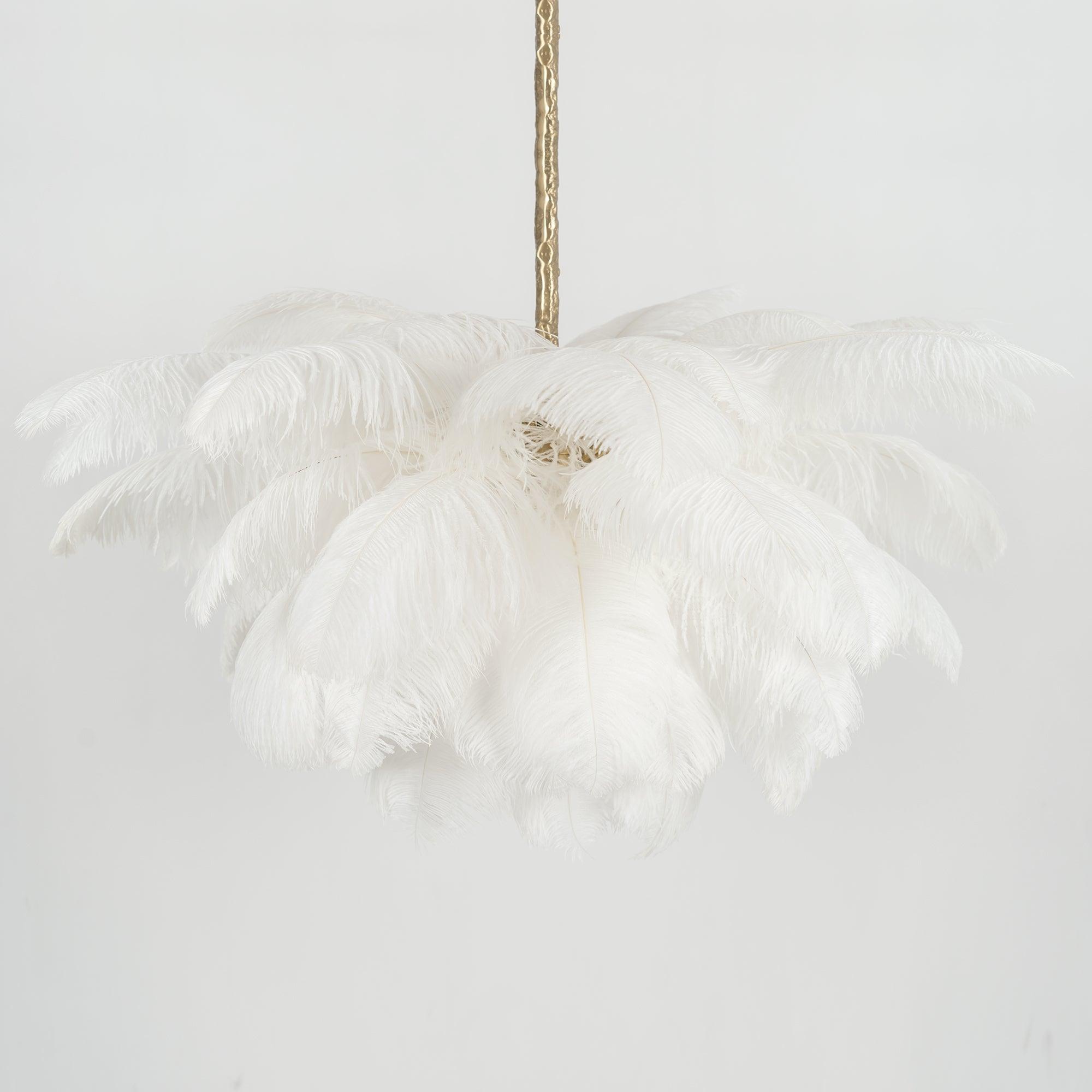 Lustra Chandelier Ostrich Feather Large Brass Stem