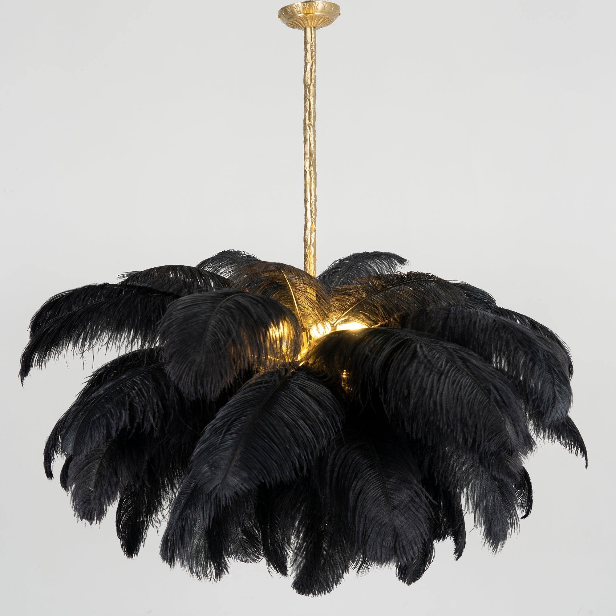 Lustra Chandelier Ostrich Feather Large Brass Stem