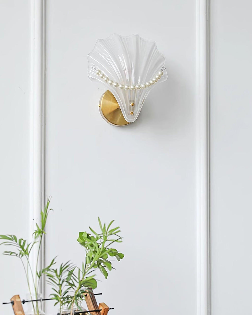 Pearl Shell Wall Lamp