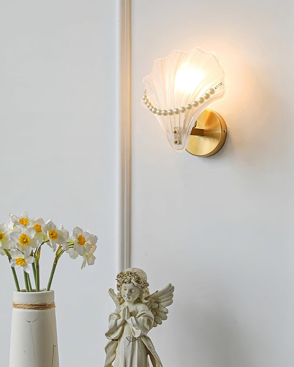Pearl Shell Wall Lamp