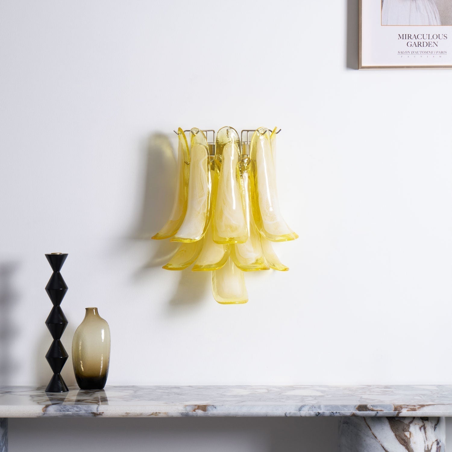 Aurora Wall Light Petal Shaped Glass Vintage Artistic