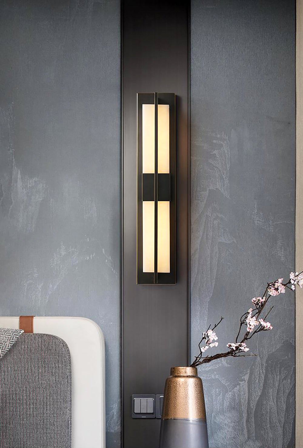 Caspian Alabaster Brass Wall Light
