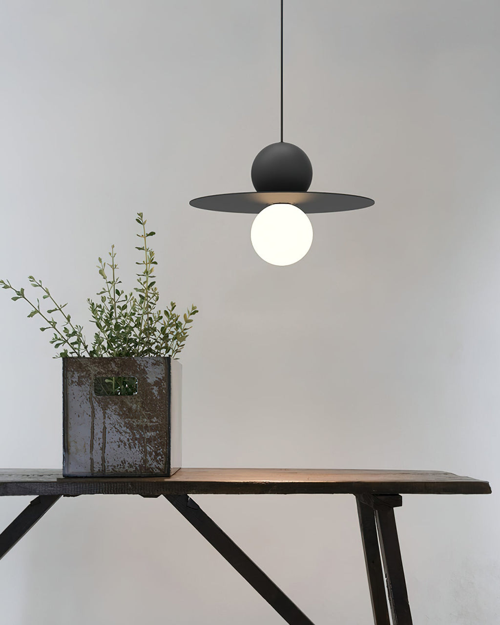 Sky Hat Pendant Light