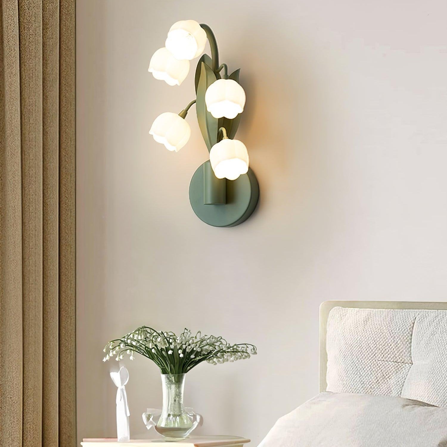 Aelis Natural Orchid Indoor Wall Lamp