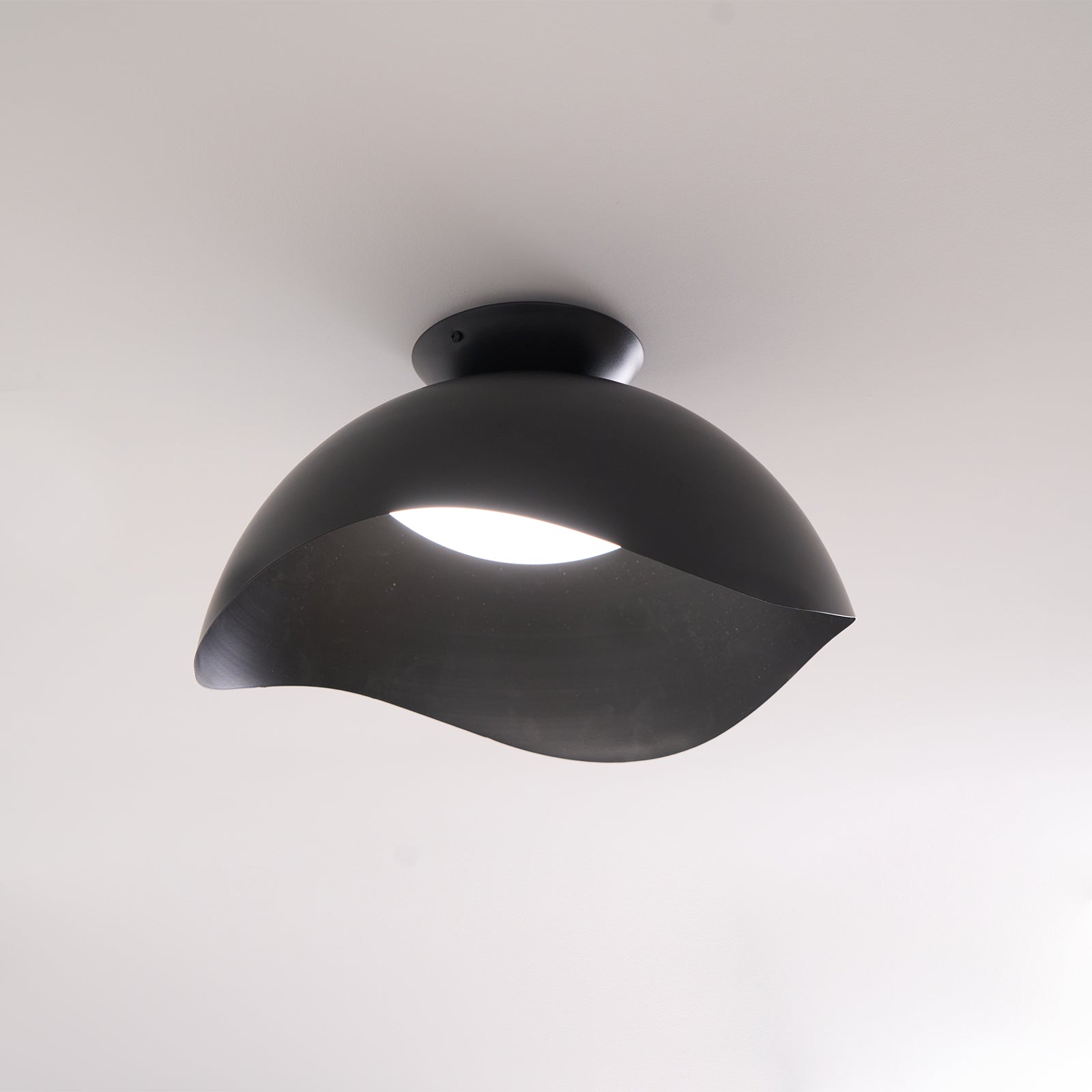 Myox Bowl Wave Ceiling Light