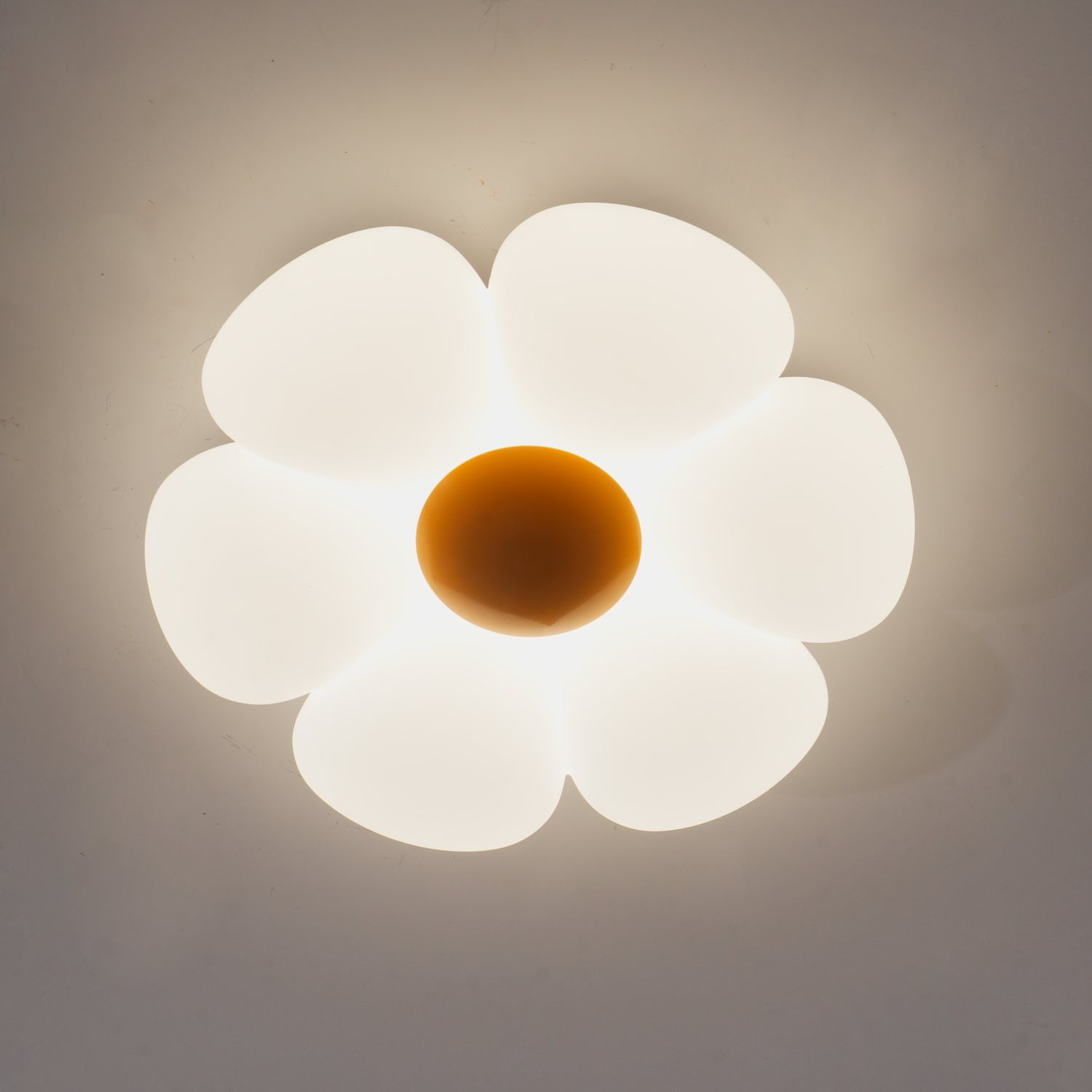 Solara Ceiling Lamp Six-Leaf Flower for Kids Room