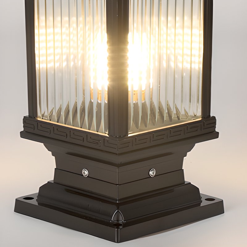 Ray  Vintage Classic Lantern Solar Outdoor Light