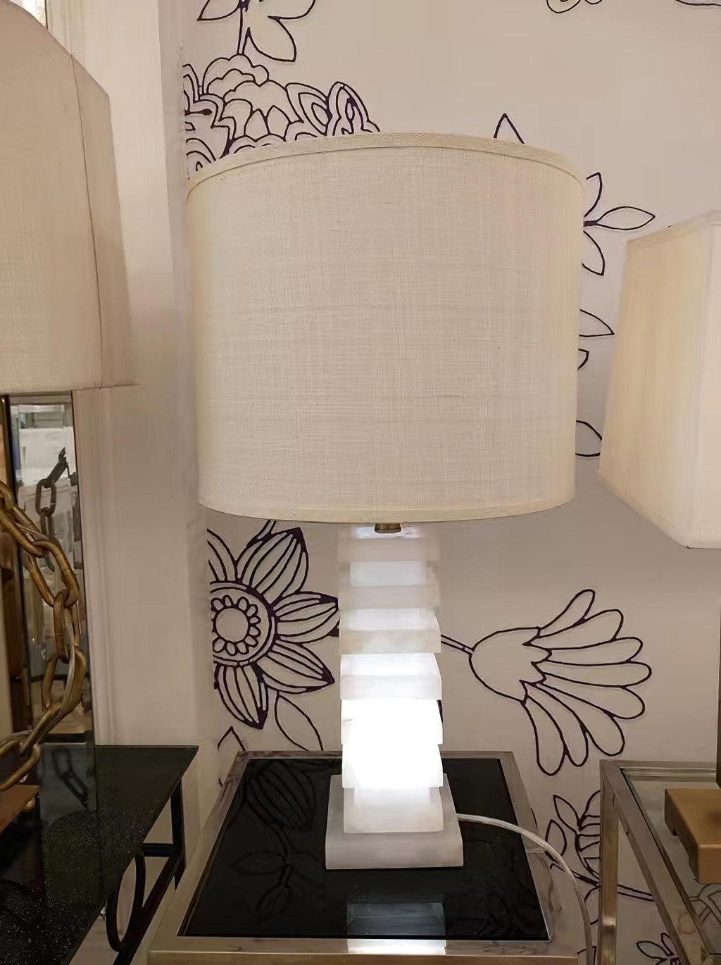 Covynen Alabaster Table Lamp