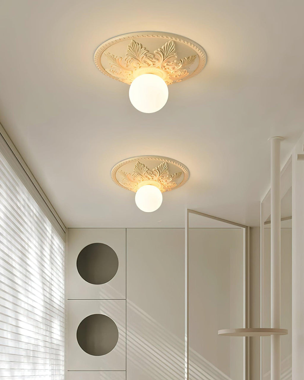 Ceiling Light Resin Canopy Glass Globe Classic Ornate