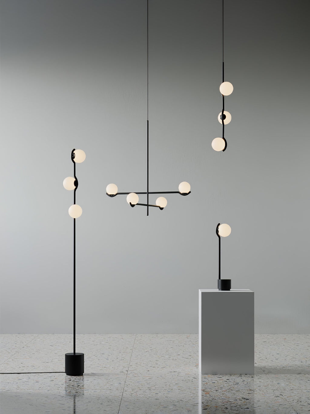Fayno White Globe Chandelier