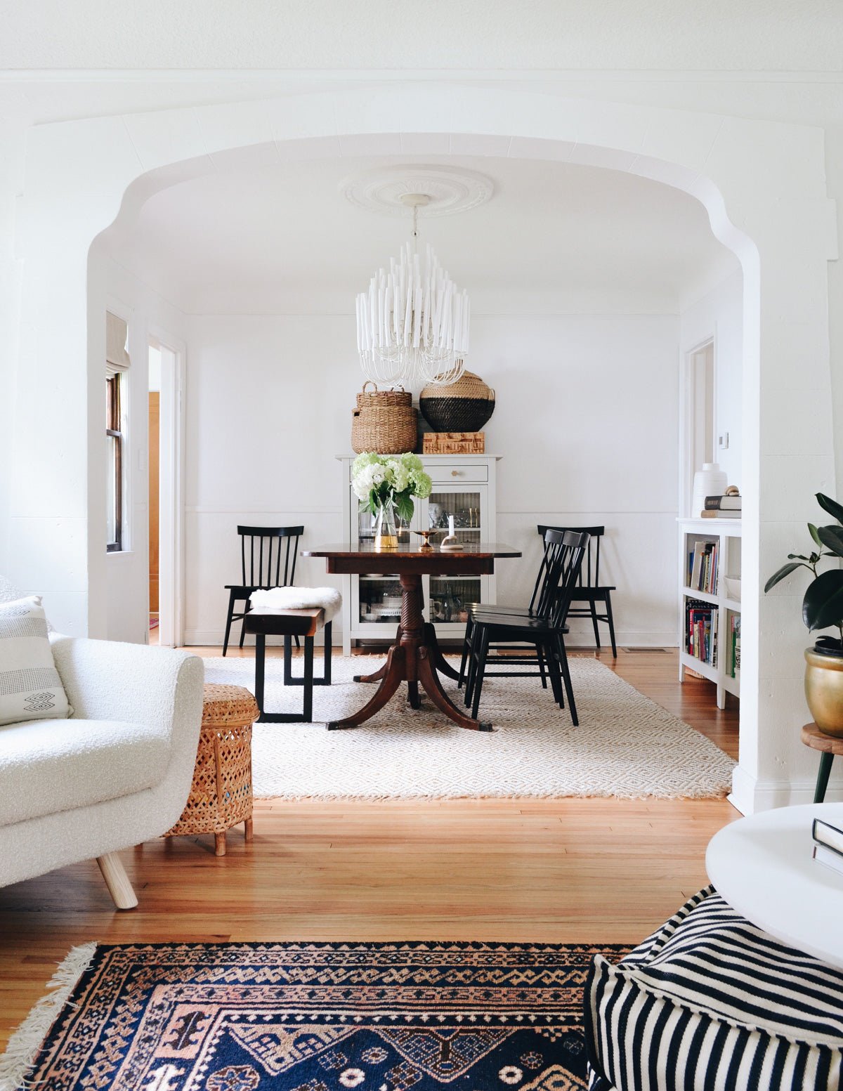 Nyphaiel Postmodern Luxury Wood Chandelier