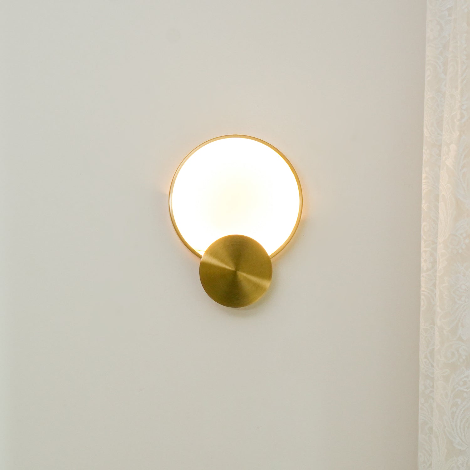 Myvelarae Wall Light Circular in Alabaster - Kingsley Beaumont