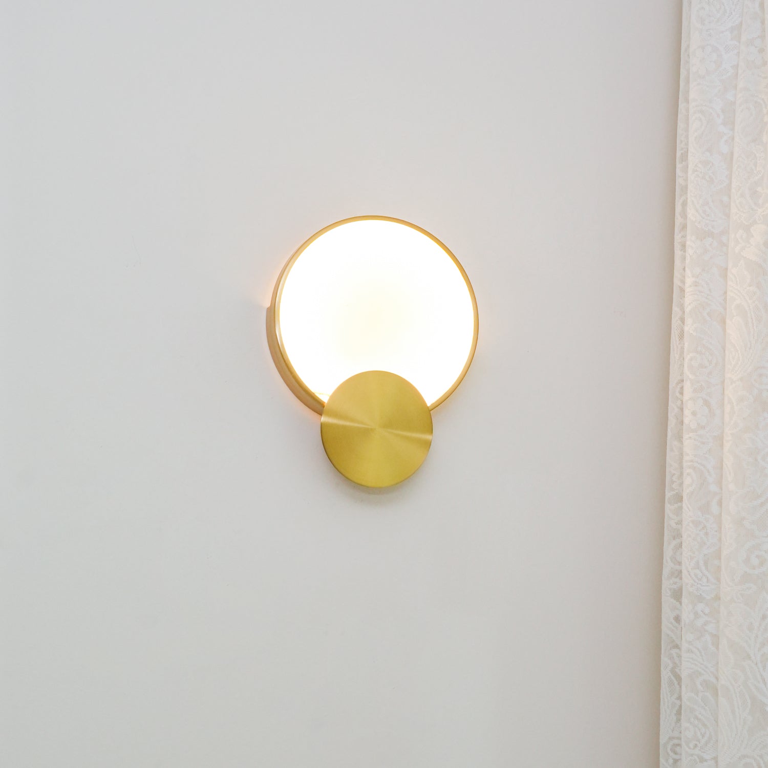 Myvelarae Wall Light Circular in Alabaster - Kingsley Beaumont