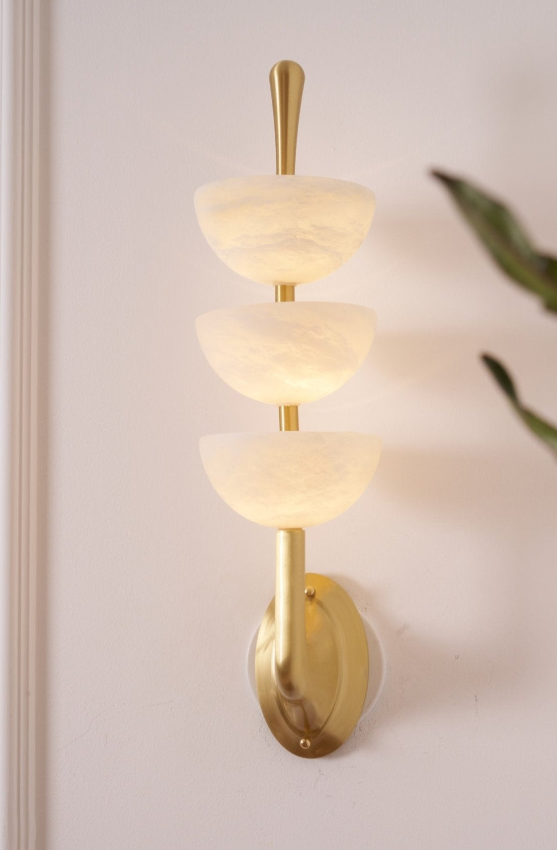 Ulmiraris Wall Light Modern in Alabaster - Kingsley Beaumont