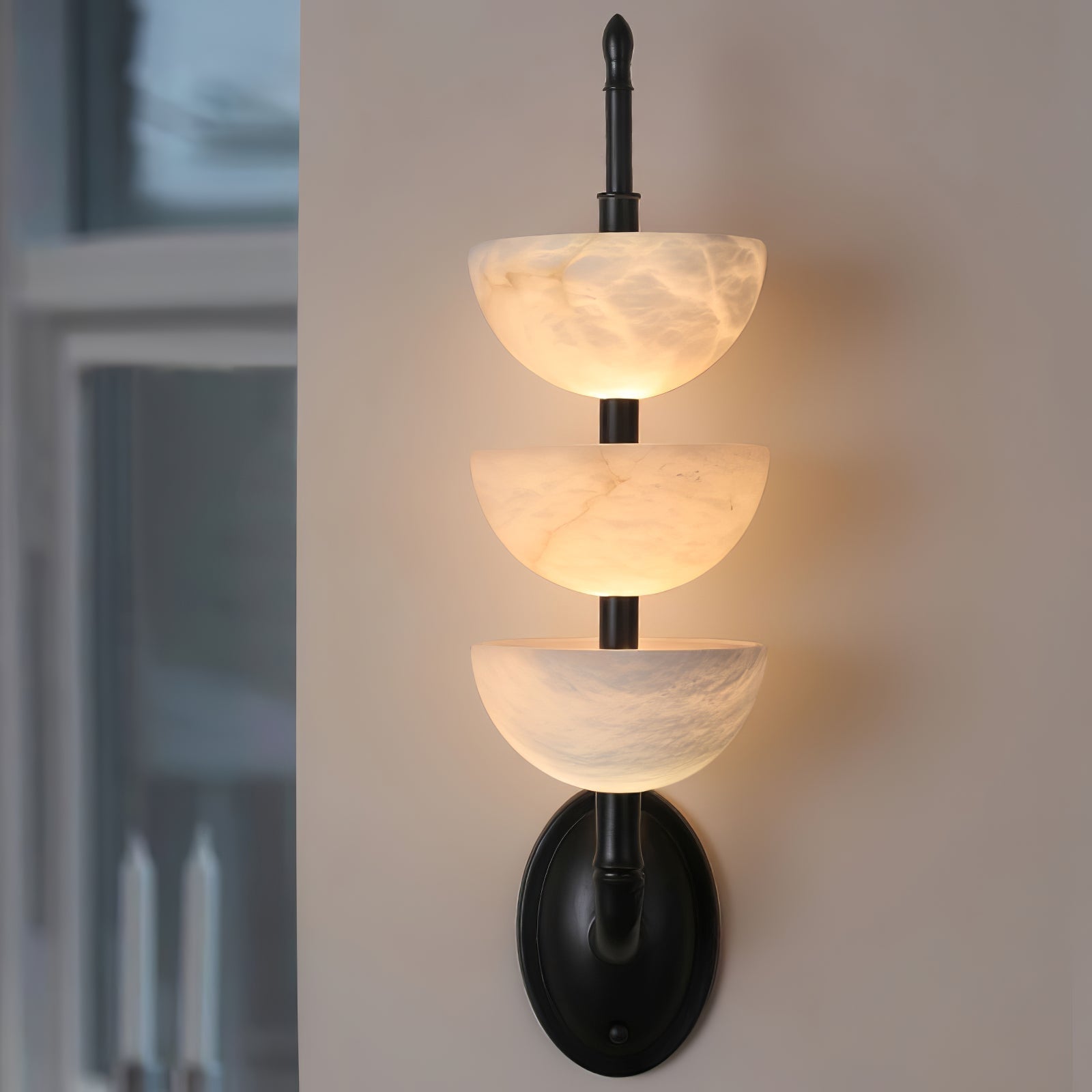 Ulmiraris Alabaster Wall Light