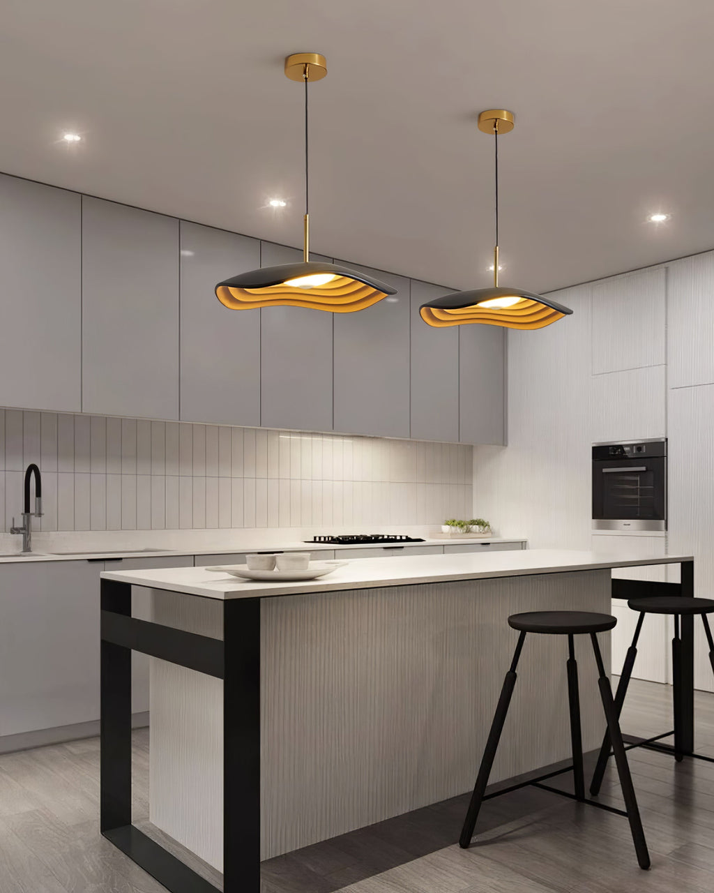Ovelis Wave Pendant Lamp