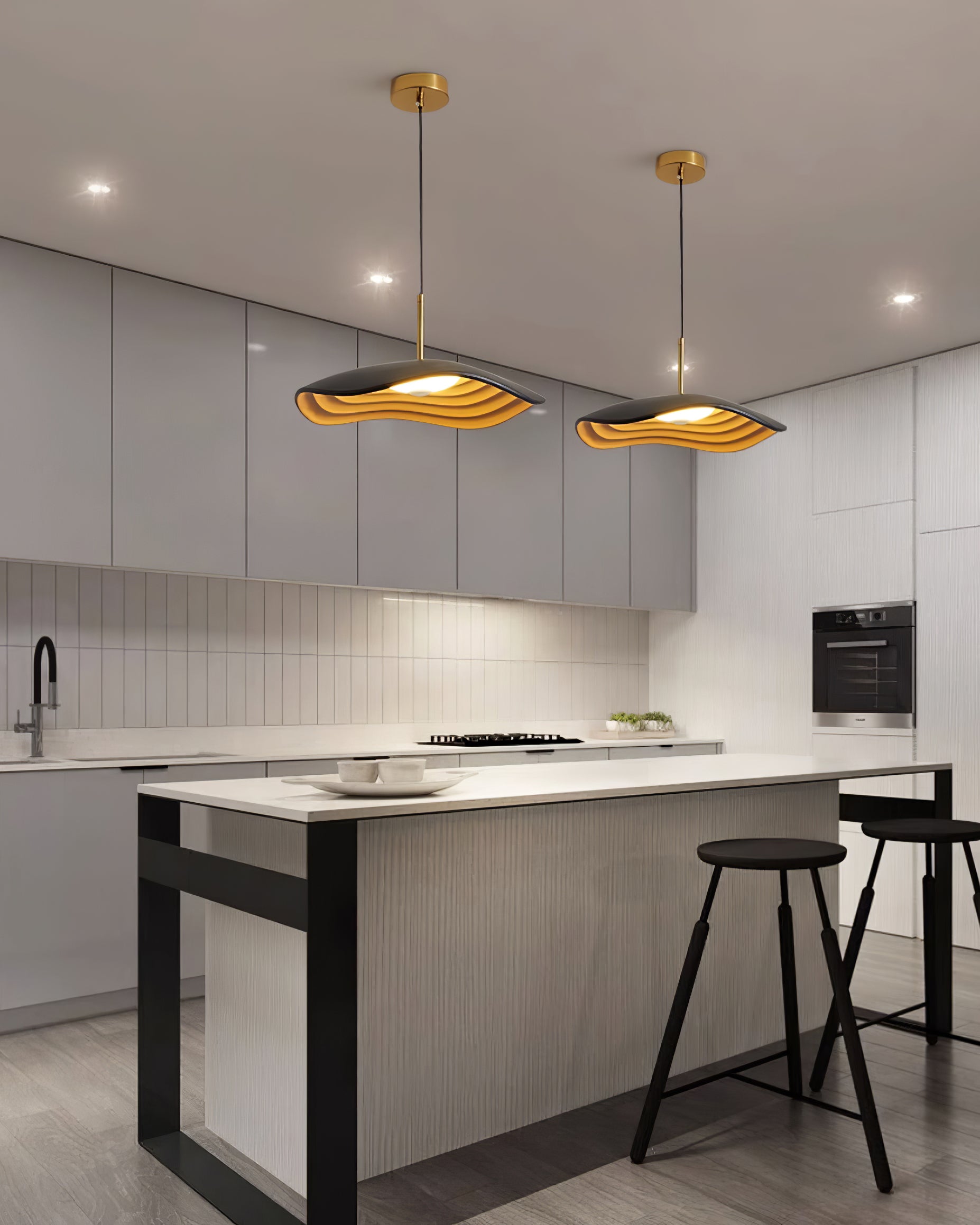 Ovelis Wave Pendant Lamp