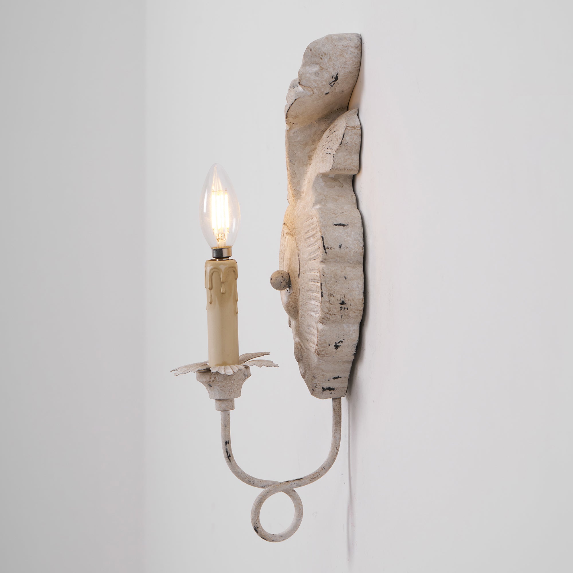Louis Indoor Wall Lamp Wood