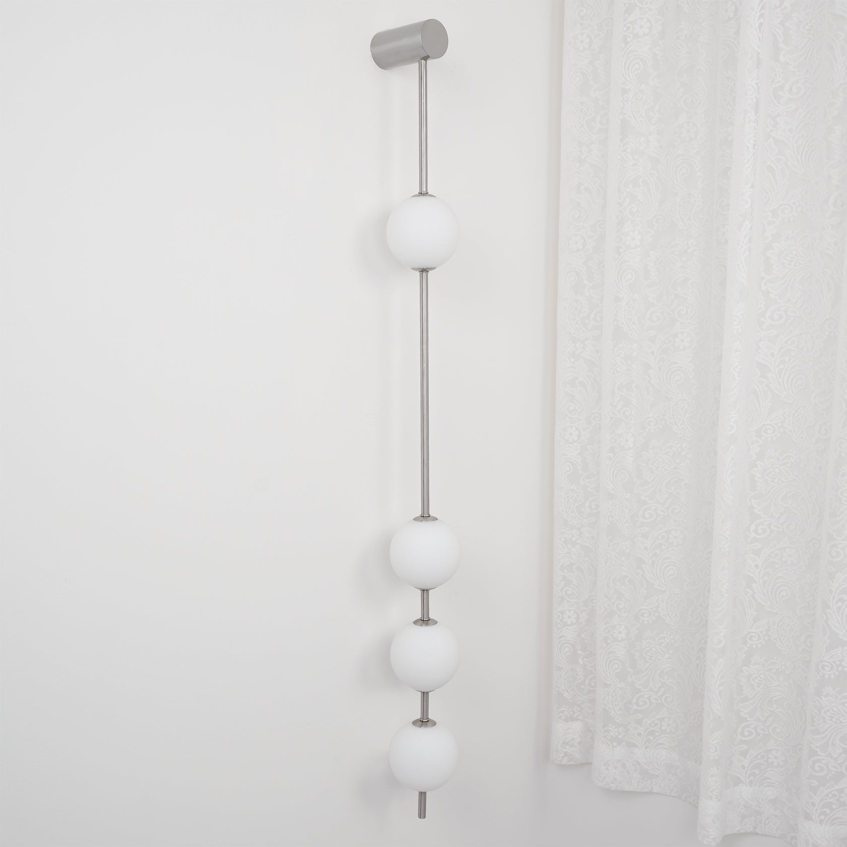 Valentina Vertical Balls Wall Lamp