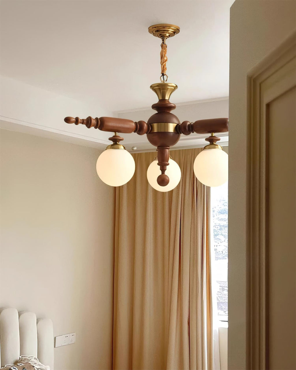 Juvian Wooden Chandelier