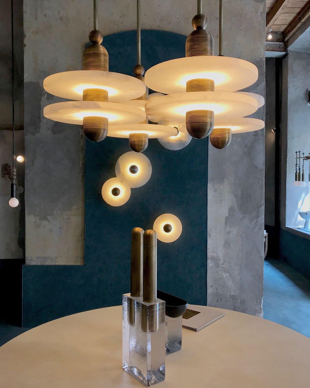 Goose White Alabaster Copper Pendant Lamp