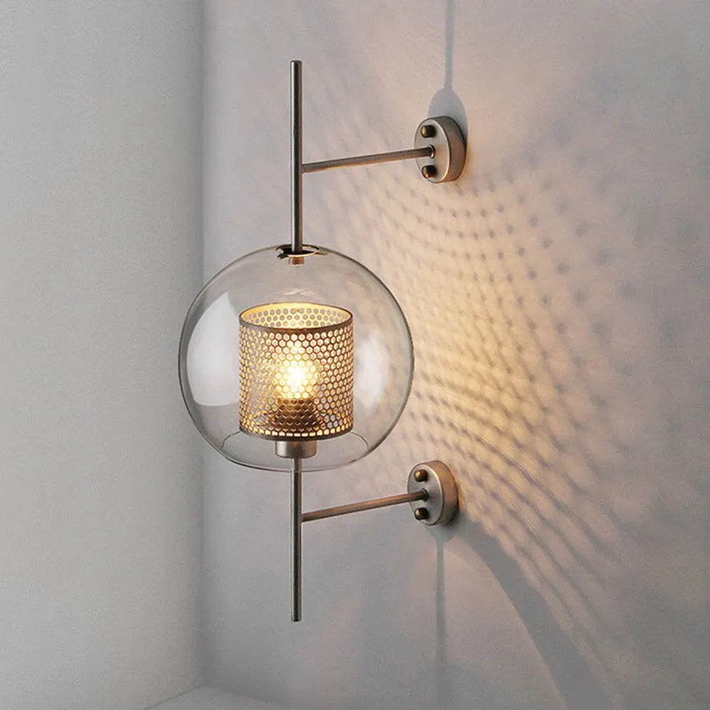 Kiri Industrial Classy Global Clear Glass Wall Lamp
